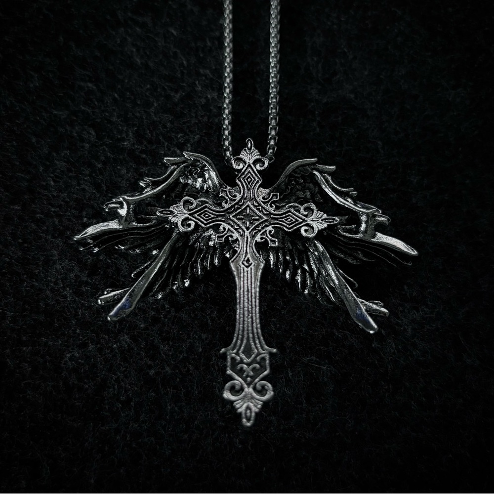 ☦︎ Y2K Cross With Wings Necklace ☦︎